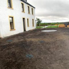 Lee Surfacing - Darly farm-house road entrance and courtyard