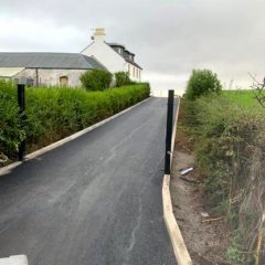 Lee Surfacing - Darly farm-house road entrance and courtyard