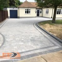 Lee Surfacing Solutions - Paving Contractor | tarmac and monoblock driveways, pothole repairs in West Lothian